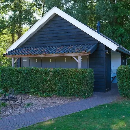 Trekkershut In De Campsite *